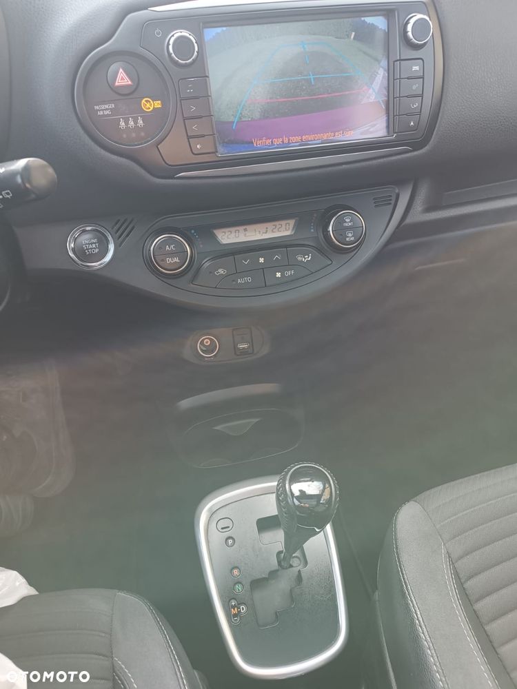 Toyota Yaris 1.33 Selection Platinum MS - 9