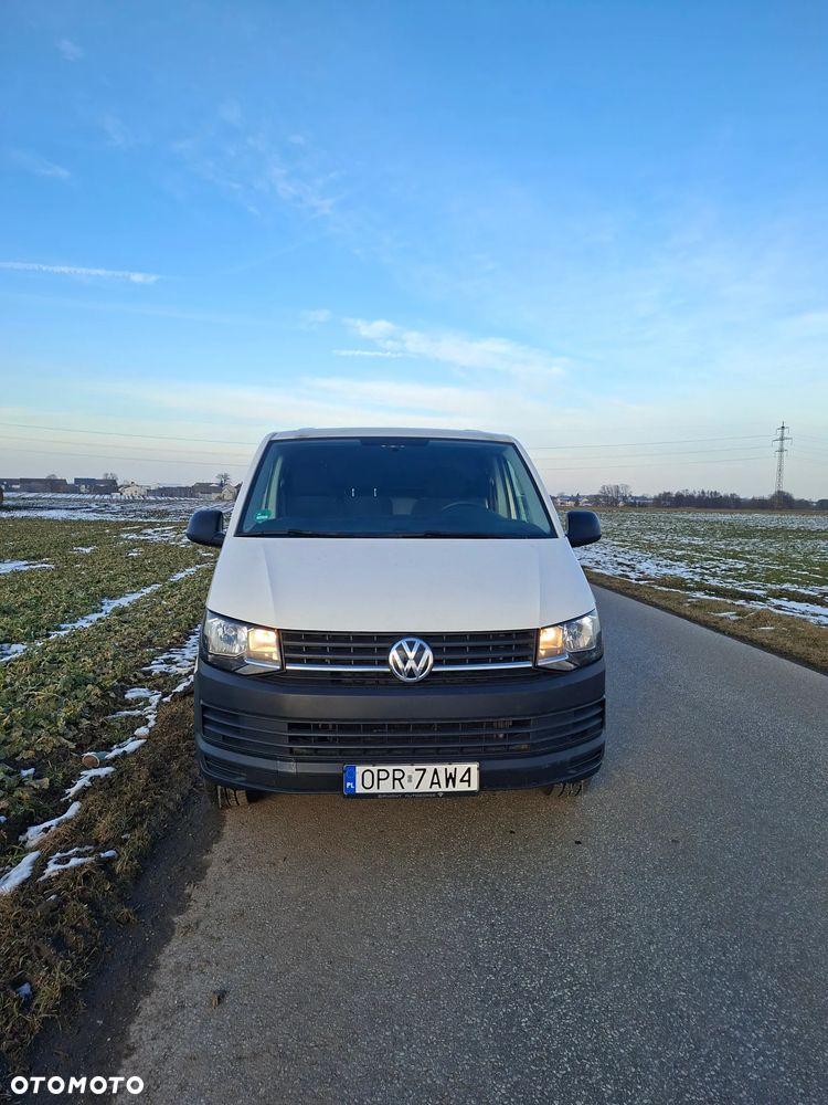 Volkswagen Transporter T6 - 2