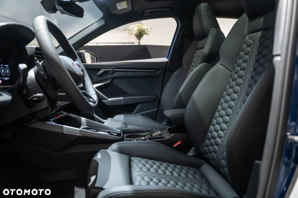 Audi RS3 Sportback - 13