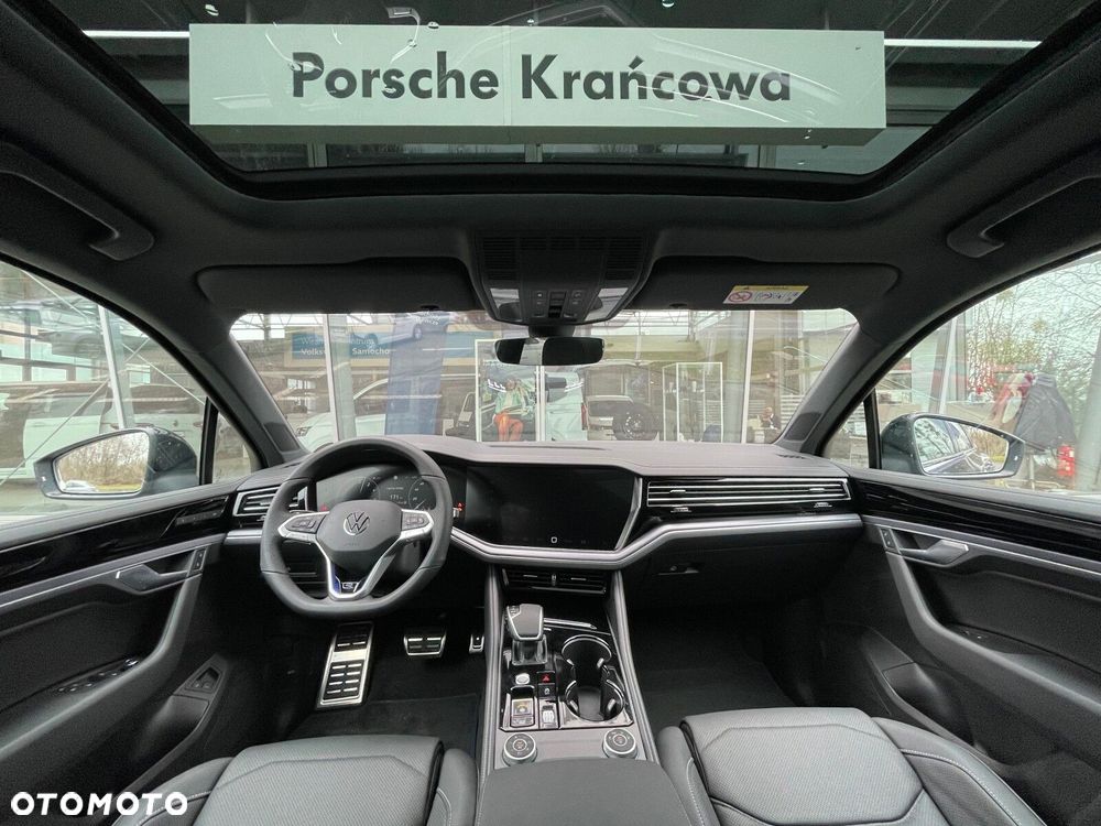 Volkswagen Touareg - 12