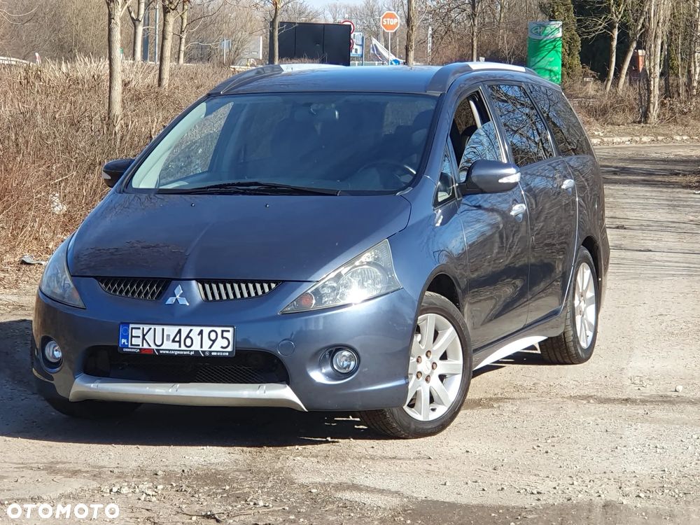 Mitsubishi Grandis 2.4 Motion - 9