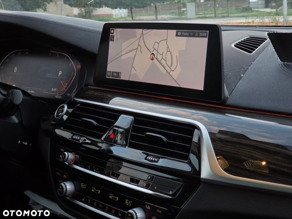 BMW Seria 5 520d xDrive Luxury Line - 20