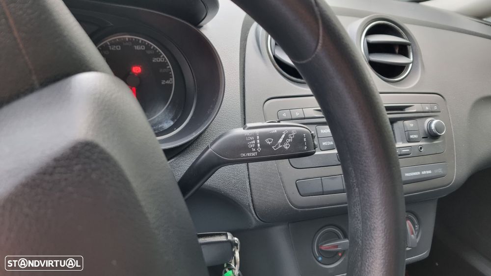SEAT Ibiza ST 1.6 TDI FResc - 17