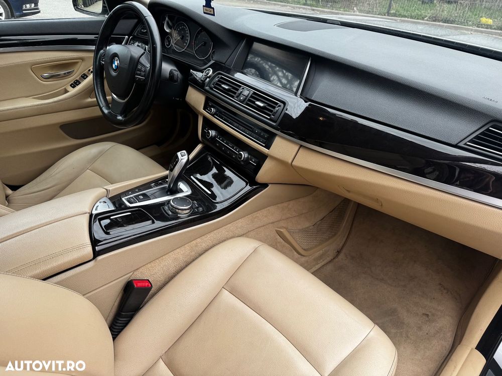 BMW Seria 5 535i xDrive Aut. Luxury Line - 10