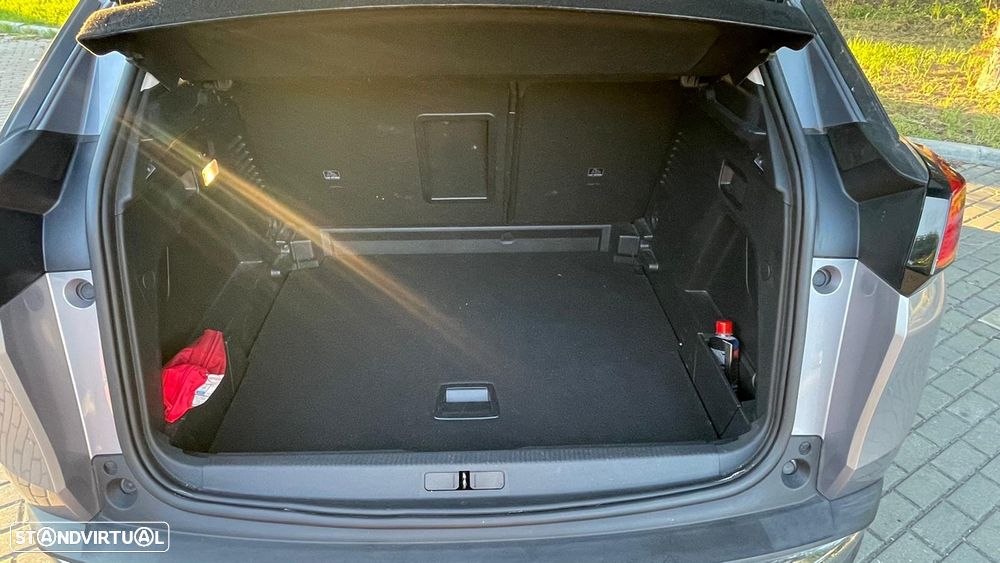 Peugeot 3008 1.5 BlueHDi Active - 2