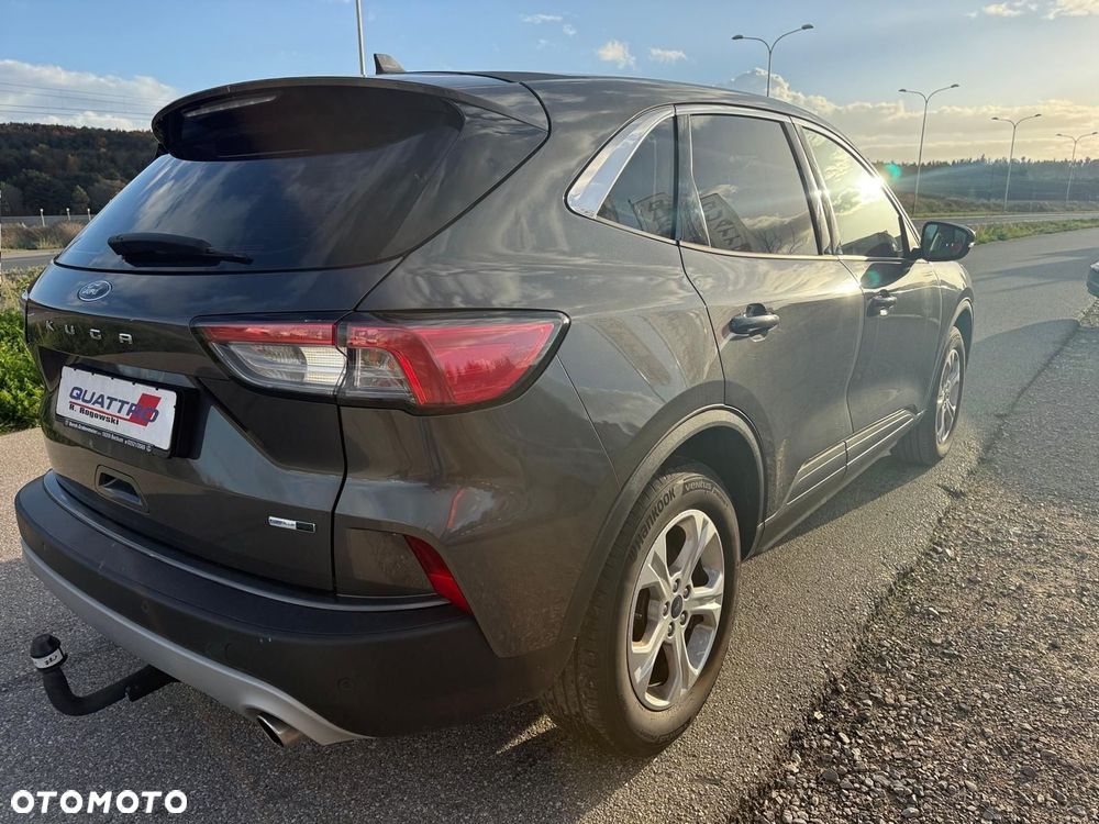 Ford Kuga - 22