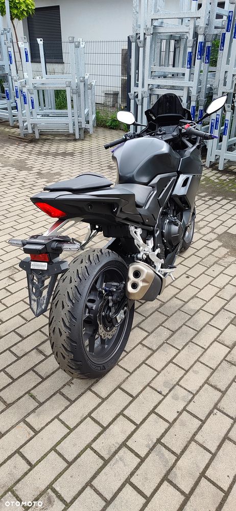 Honda CBR - 12