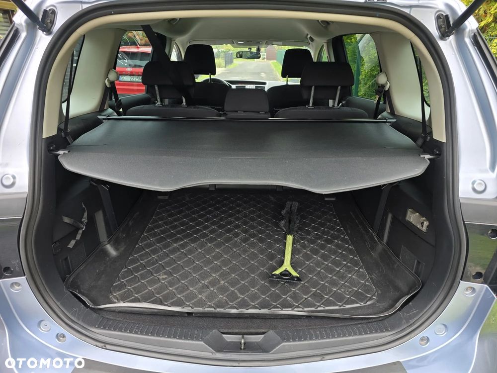 Mazda 5 2.0 MZR-DISI i-stop Center-Line - 35