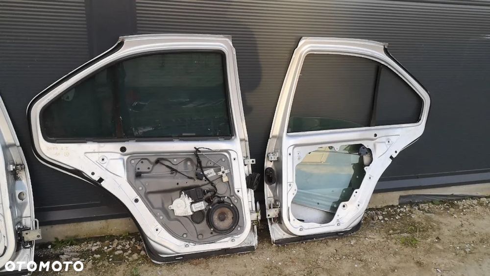 VOLKSWAGEN GOLF IV 4 HB / BORA DRZWI / KLAPA BAGAŻNIKA (dostępne wiele sztuk) - 14