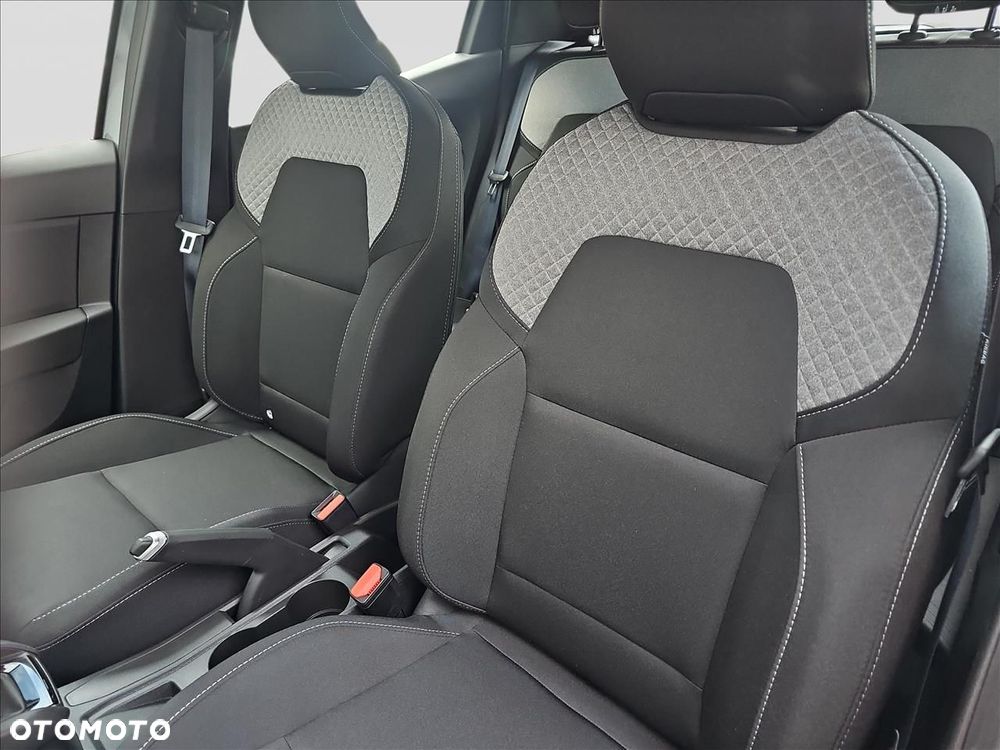 Renault Clio 1.0 TCe Evolution - 12