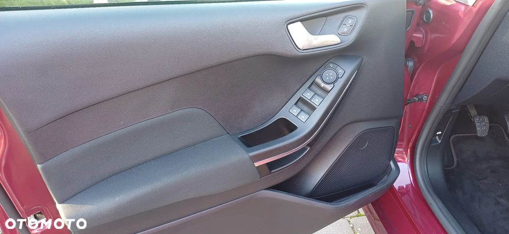 Ford Fiesta - 8