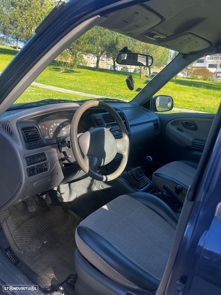 Suzuki Grand Vitara Metal Top 2.0 TDi - 7