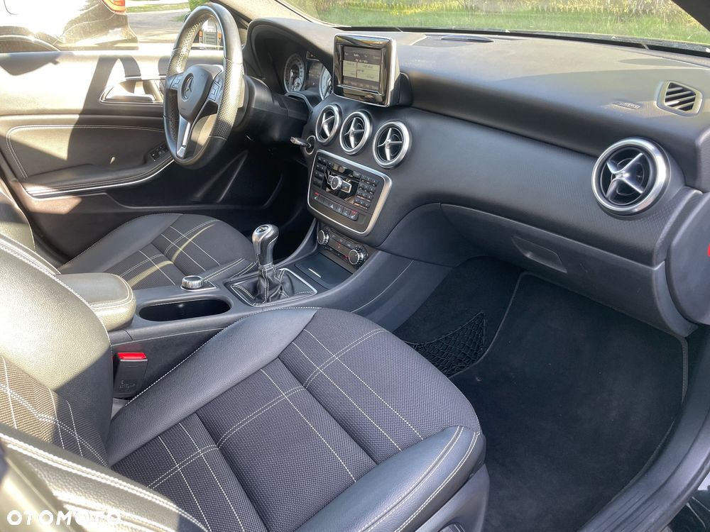 Mercedes-Benz Klasa A 200 (BlueEFFICIENCY) Urban - 14