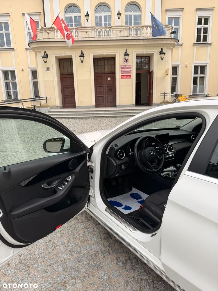 Mercedes-Benz Klasa C 200 d - 19