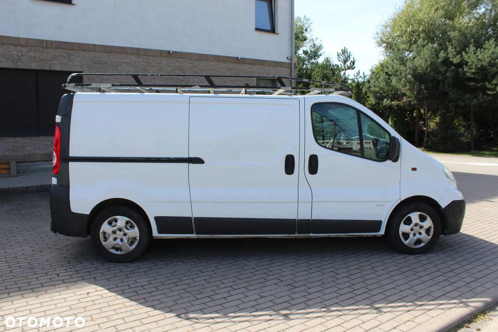 Opel Vivaro - 6