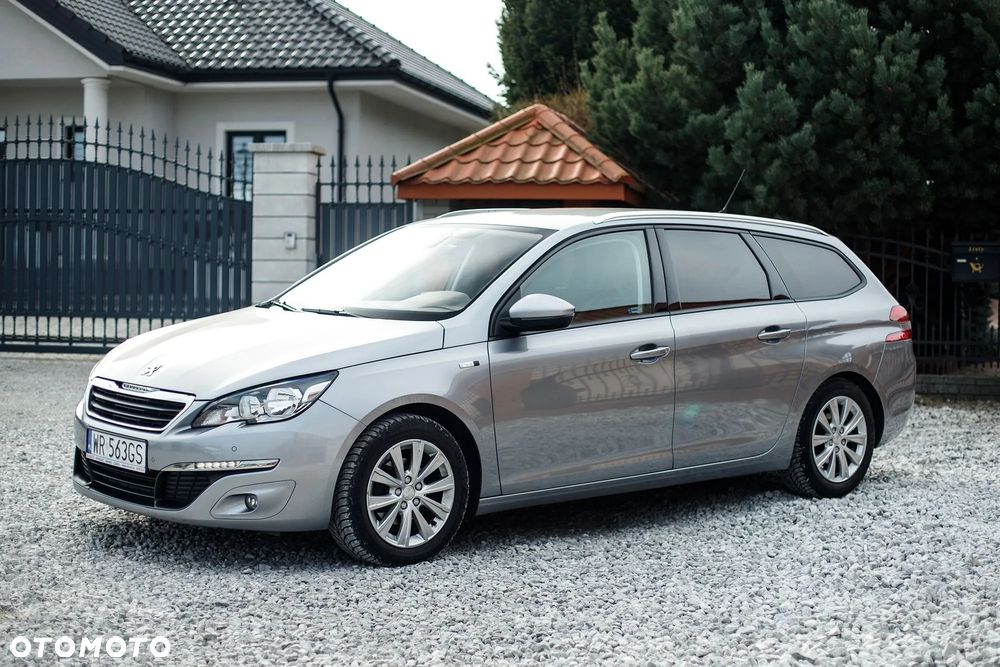 Peugeot 308 - 3