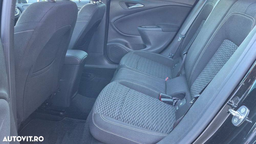 Opel Astra 1.6 D Start/Stop Innovation - 12