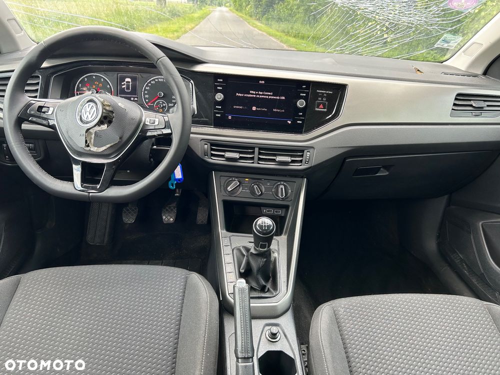 Volkswagen Polo - 12