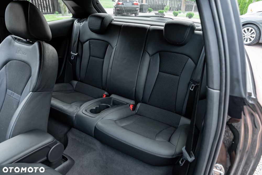 Audi A1 Sportback 1.4 TFSI S line Sportpaket - 29