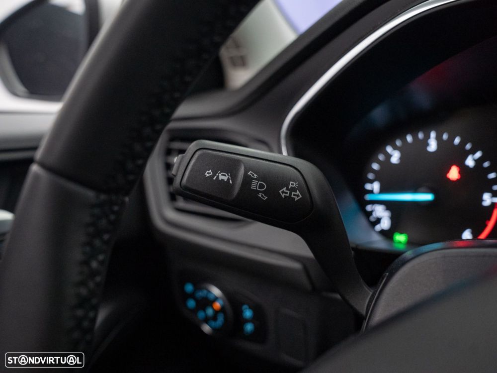 Ford Focus 1.5 TDCi ECOBlue Active Aut. - 19