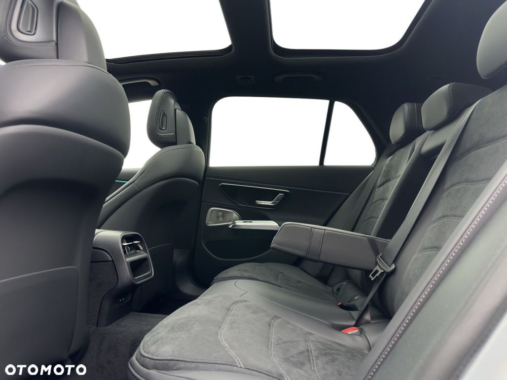 Mercedes-Benz Klasa E 220 d mHEV 4-Matic AMG 9G-Tronic - 16