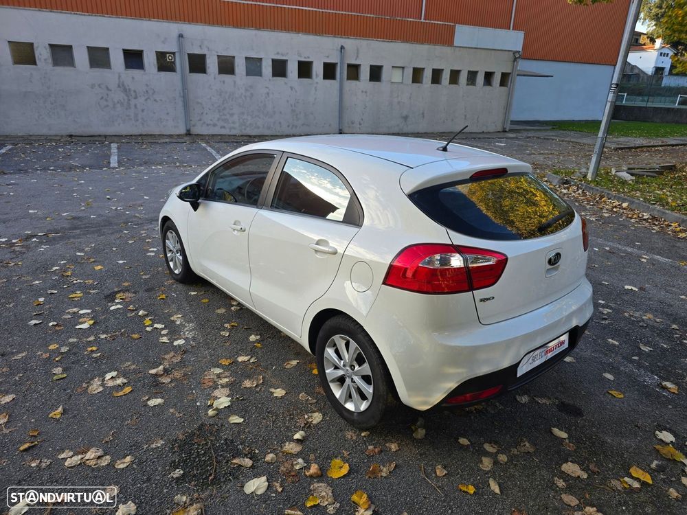 Kia Rio 1.2 CVVT LX - 6