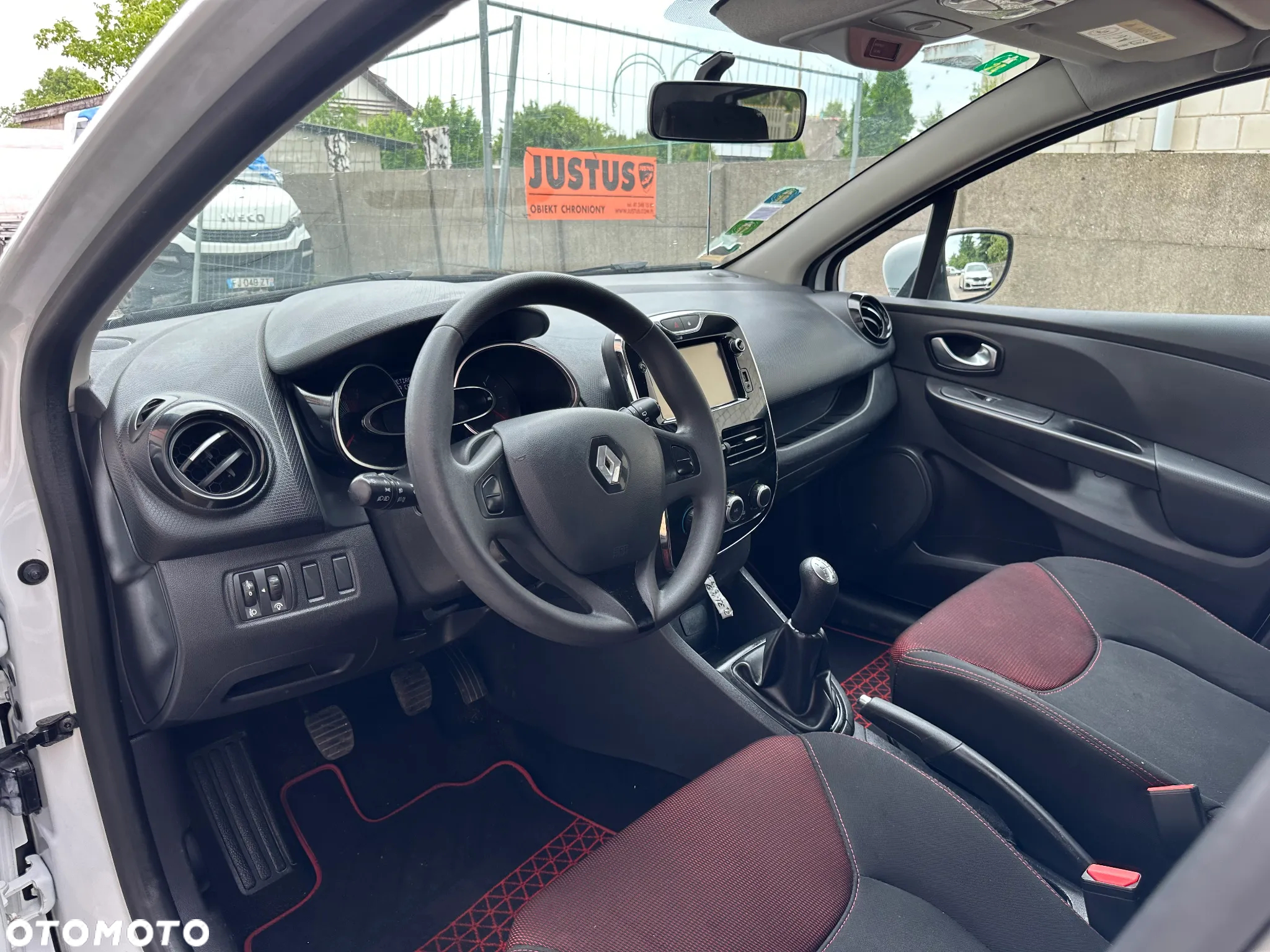 Renault Clio 1.2 16V 75 Limited - 7