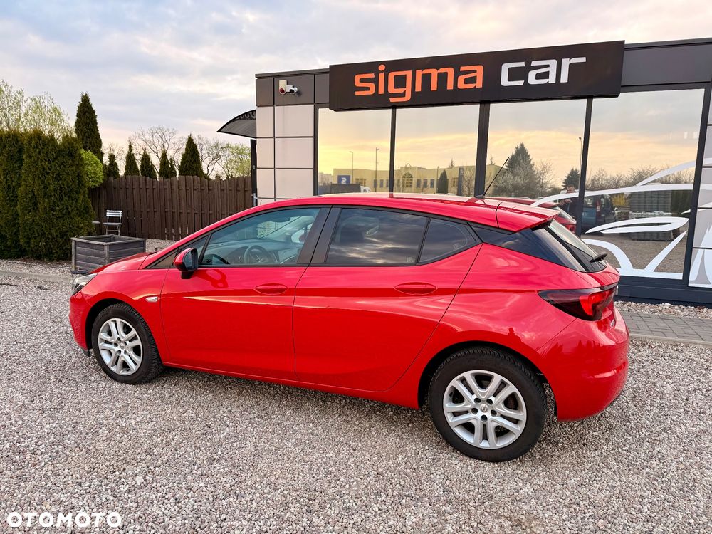 Opel Astra 1.6 CDTI Essentia - 9