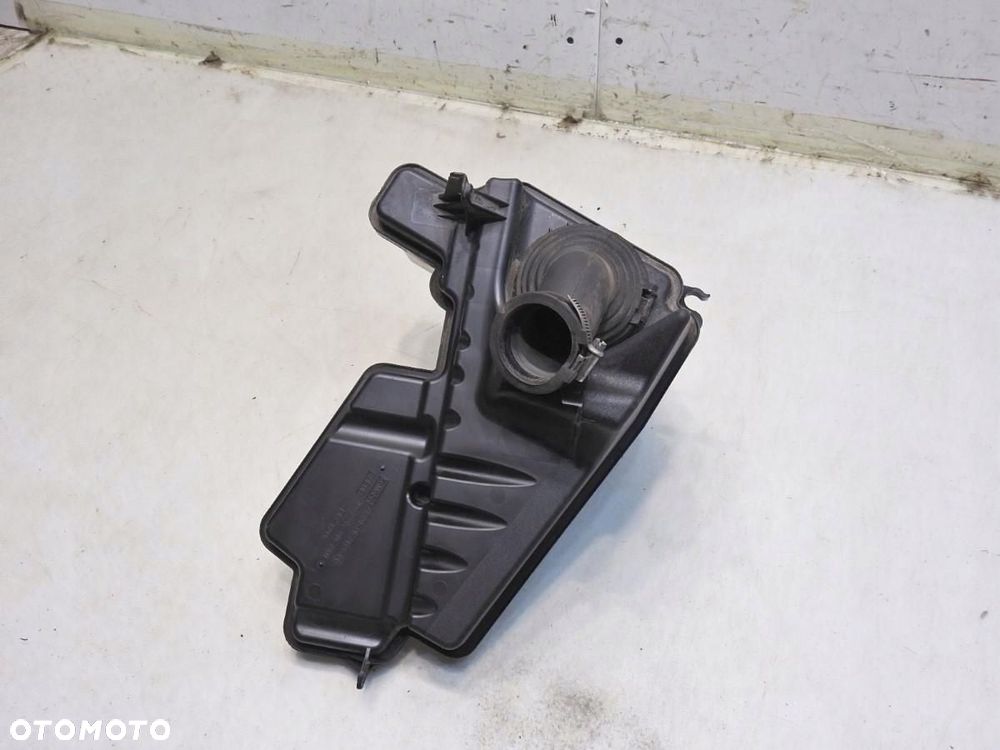 REZONATOR POWIETRZA VOLVO V70 III 2.0 F - 6