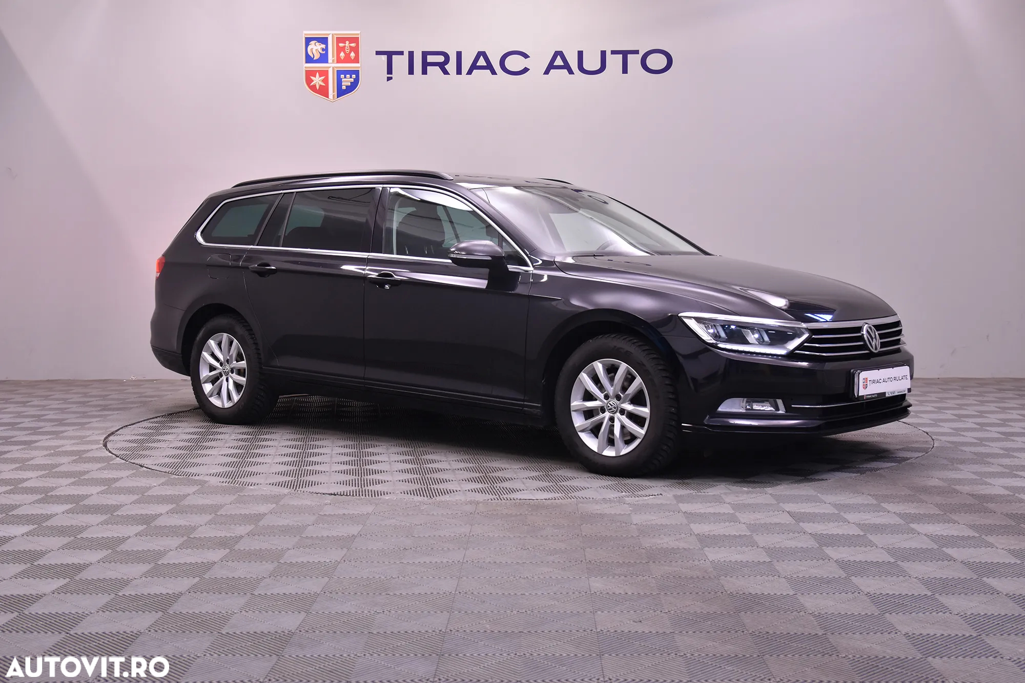 Volkswagen Passat - 7