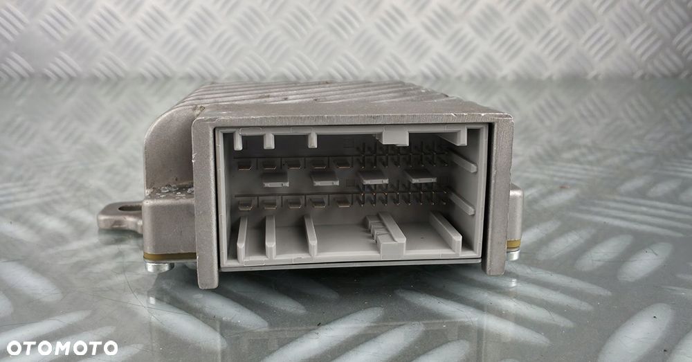 9302536 wzmacniacz radia audio moduł ACTIVE SOUND BMW F01 F10 F11 F20 F30 - 3