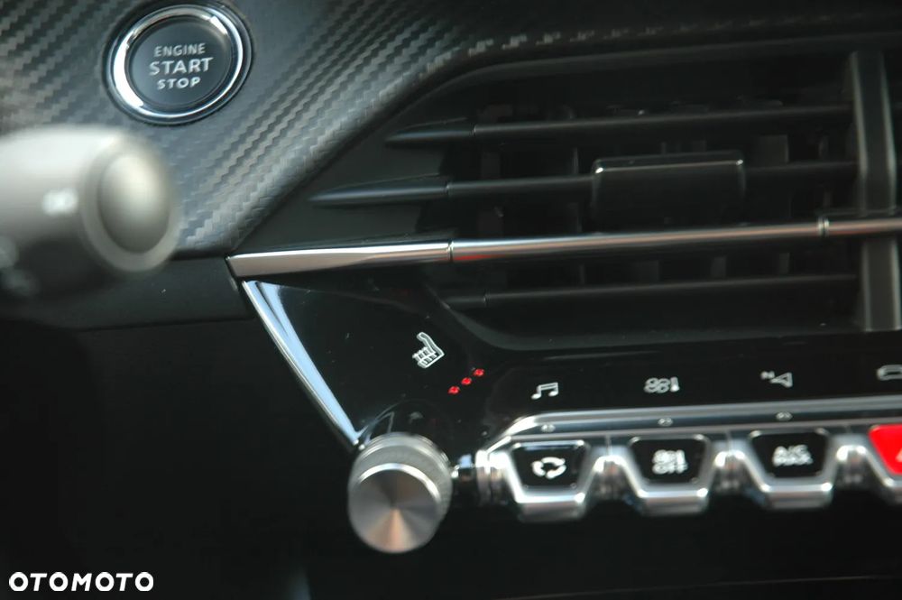 Peugeot 208 1.2 PureTech Allure Pack S&S EAT8 - 16