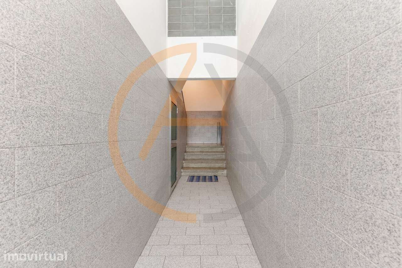 Apartamento T1 | Cedofeita - Grande imagem: 3/33