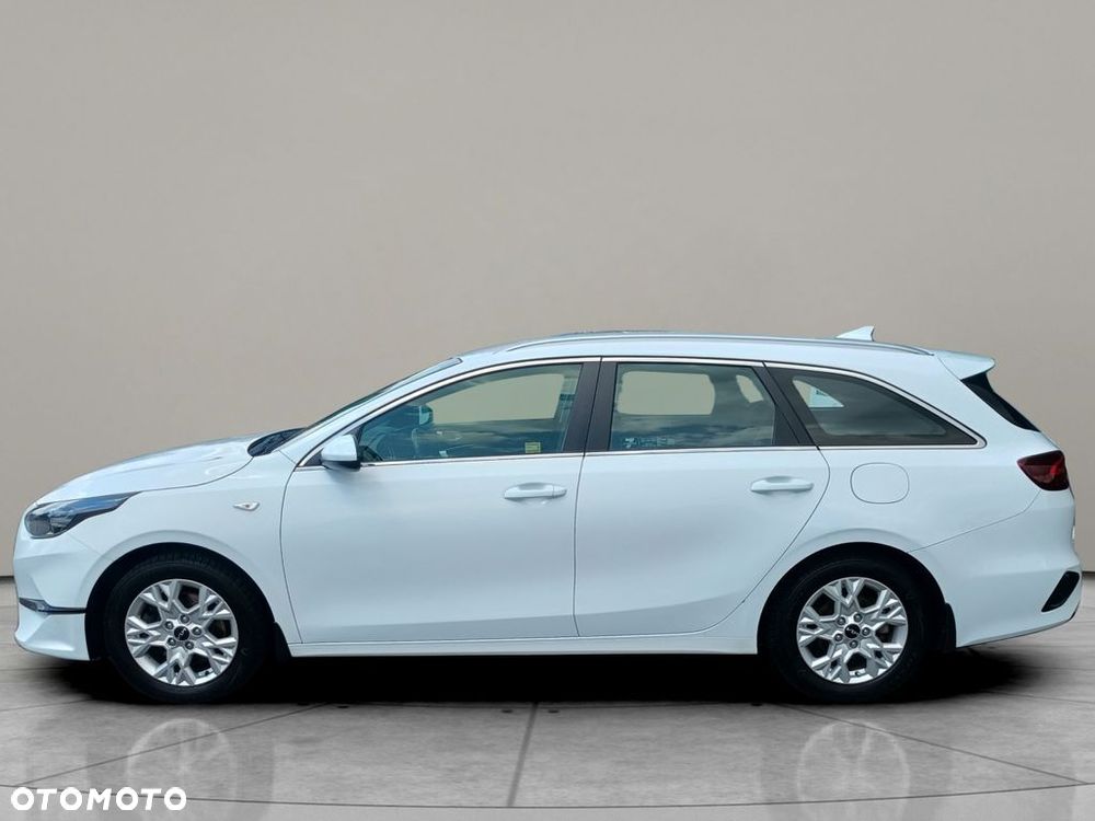 Kia Ceed - 8