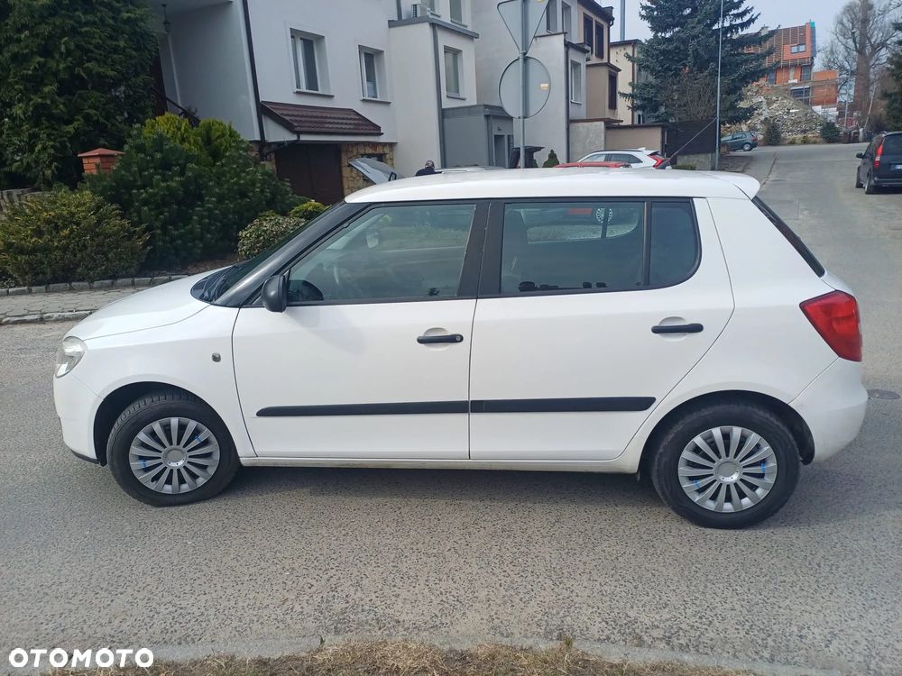Skoda Fabia 1.2 12V Junior - 5