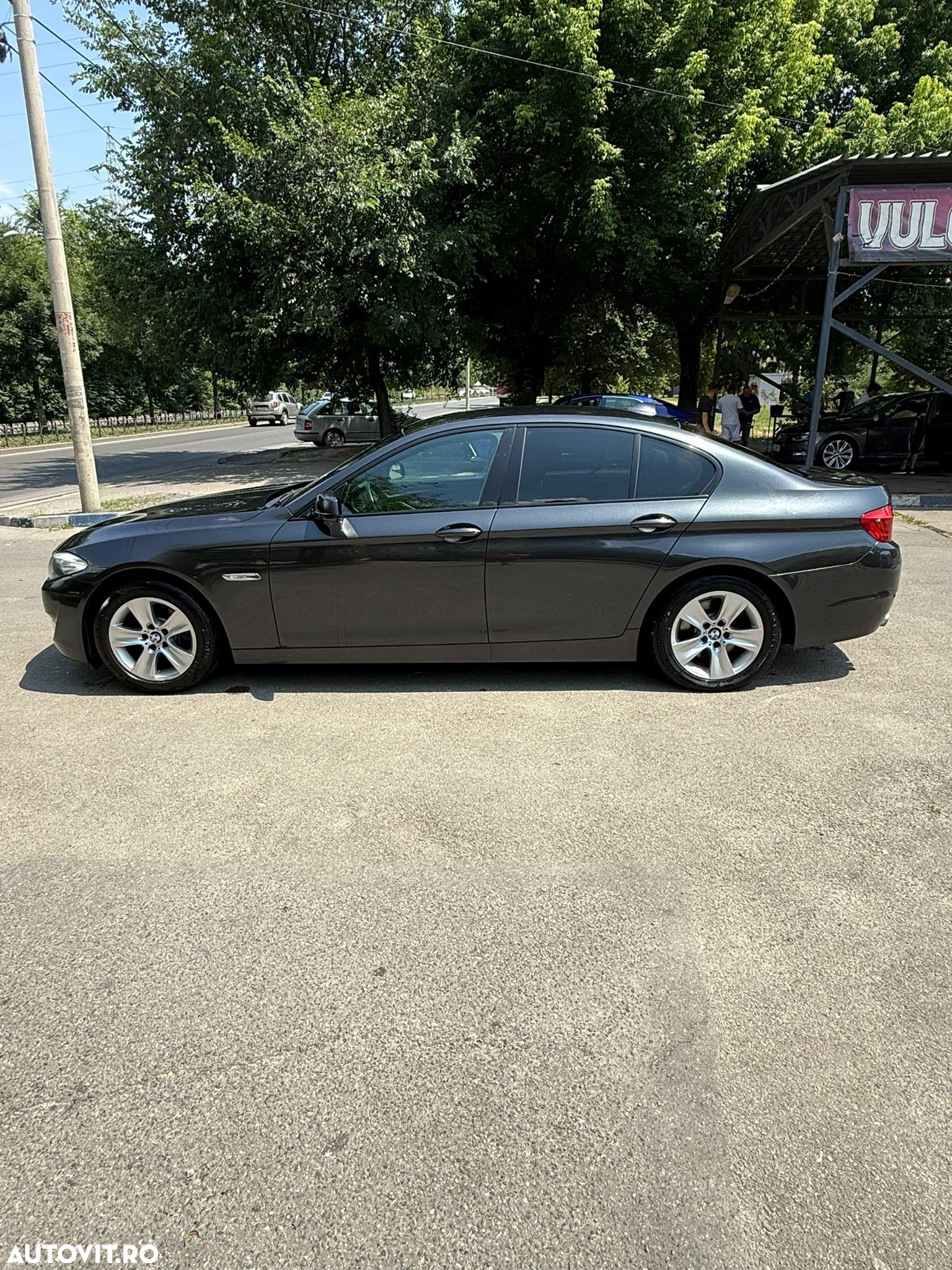 BMW Seria 5 530d Aut. - 8