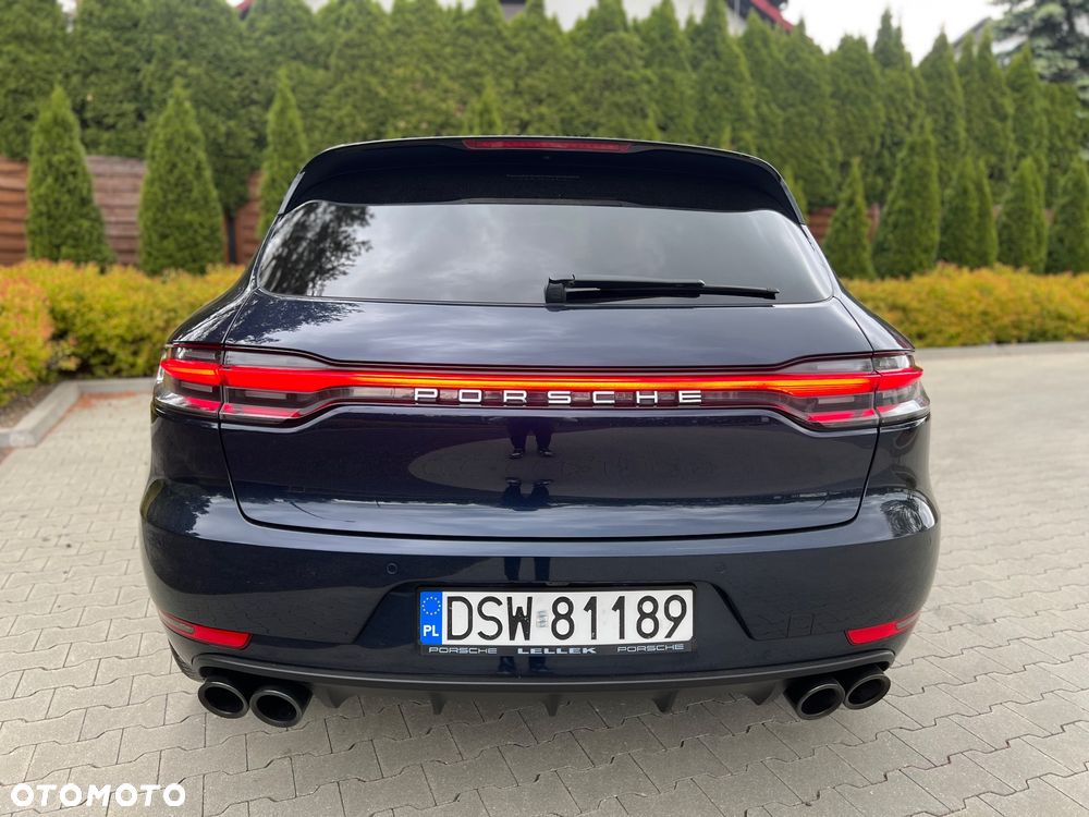 Porsche Macan - 31