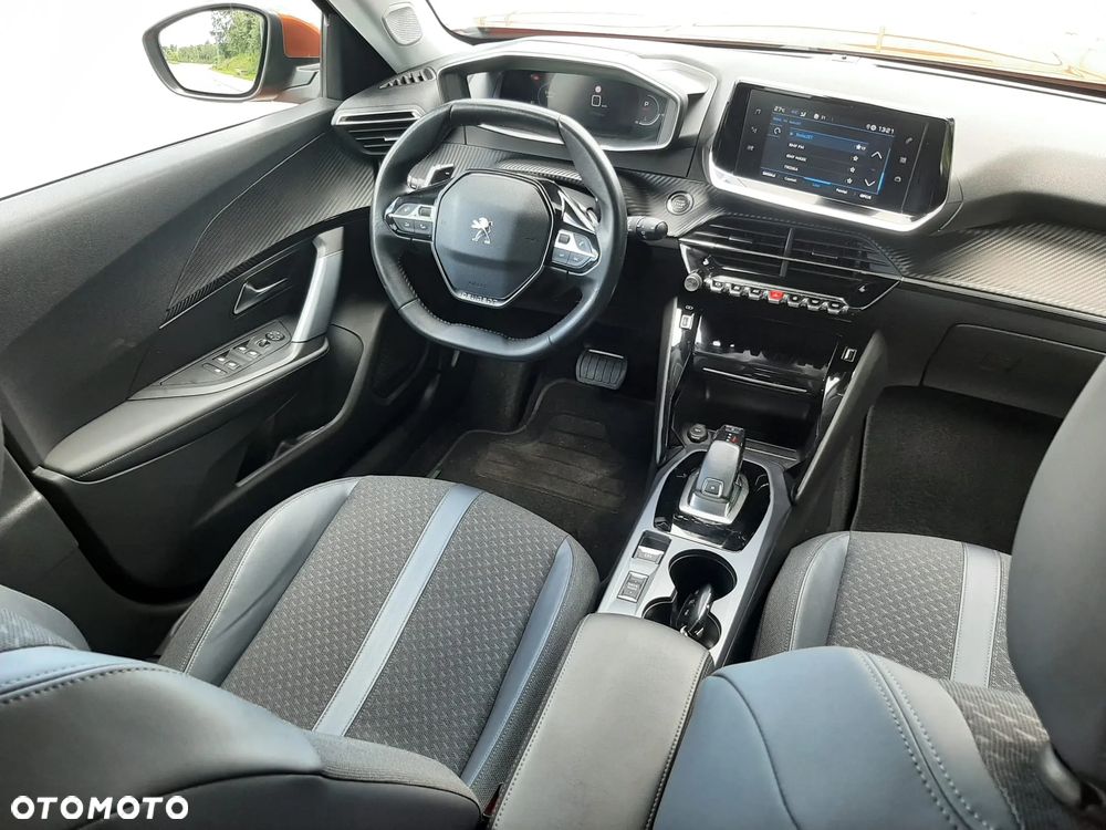 Peugeot 2008 1.5 BlueHDi Allure S&S EAT8 - 25