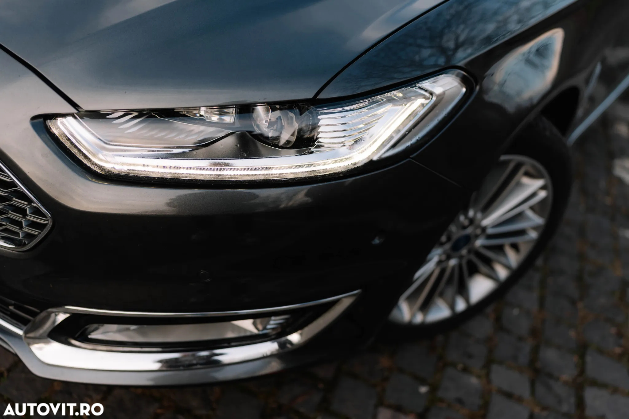 Ford Mondeo - 23