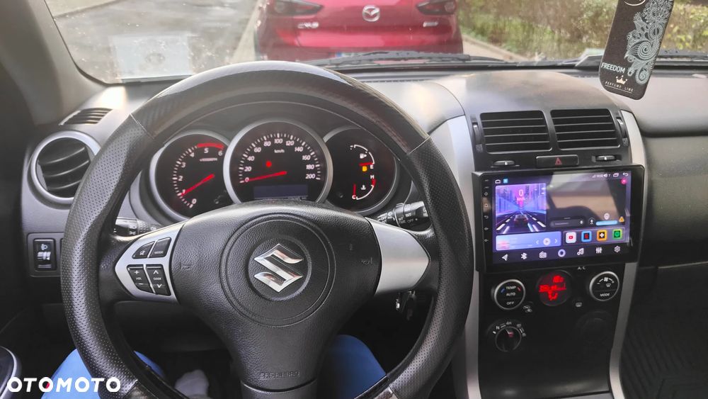 Suzuki Grand Vitara 1.9 DDiS Comfort - 6