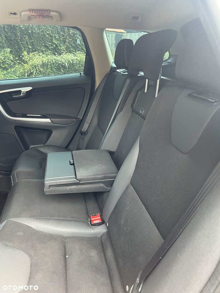 Volvo XC 60 - 16
