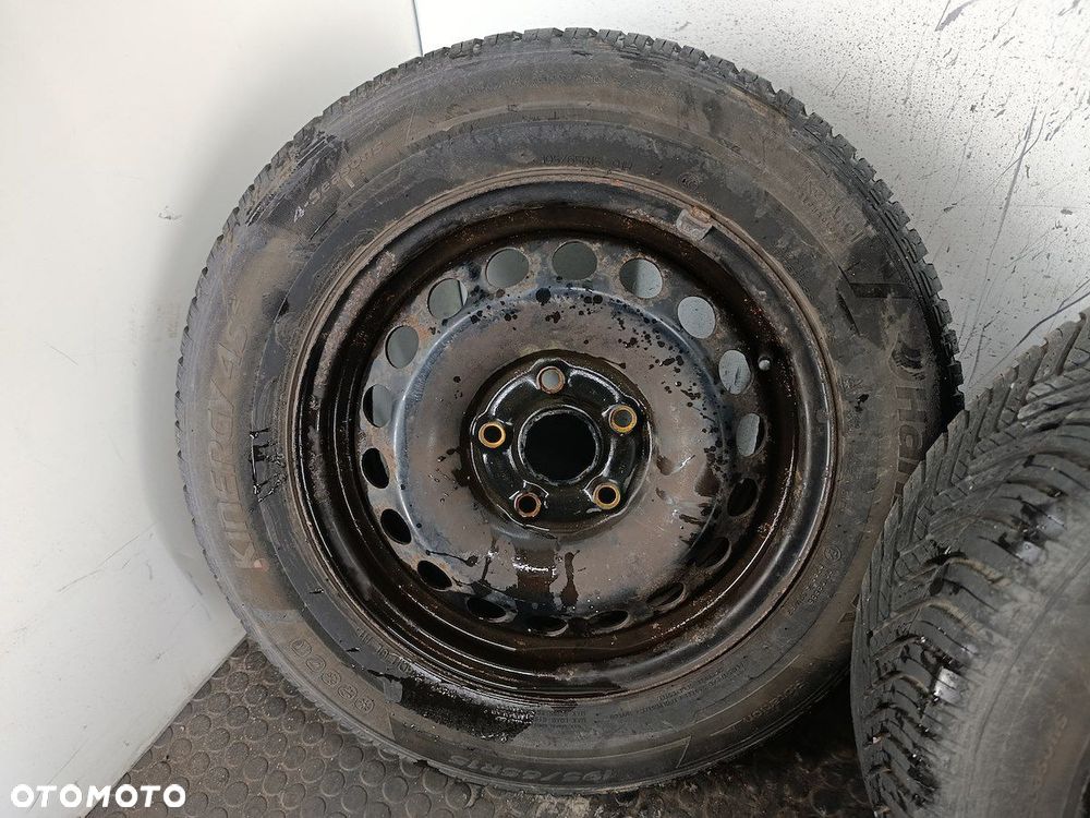 FELGI STALOWE KOMPLET 15 Z OPONAMI VW GOLF V 2150959 195/65R15 - 6