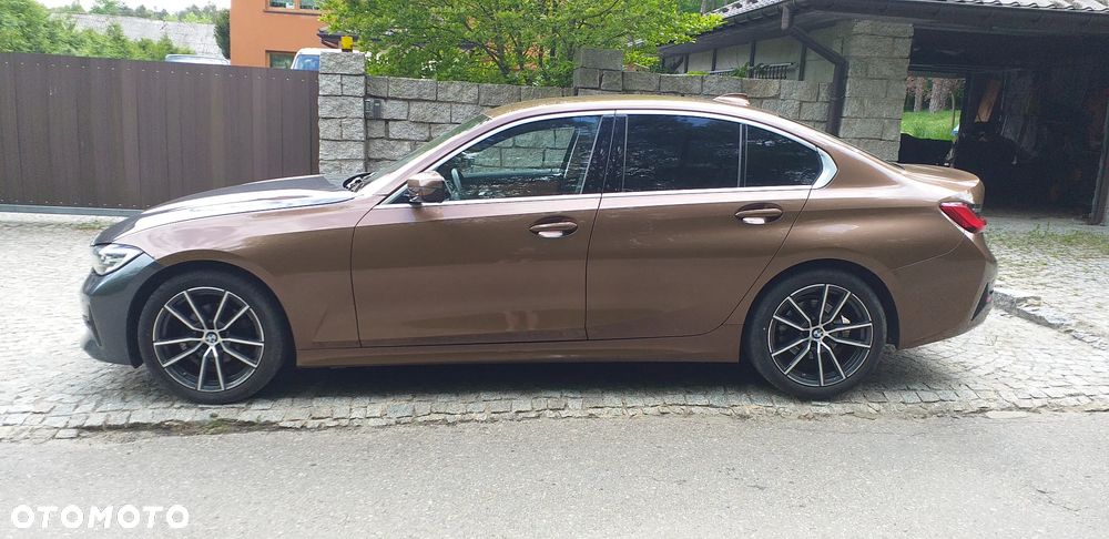BMW Seria 3 318d Sport Line - 16