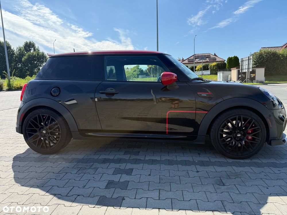MINI John Cooper Works - 5