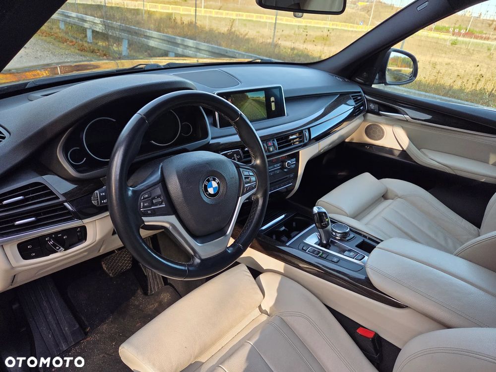 BMW X5 xDrive25d - 12