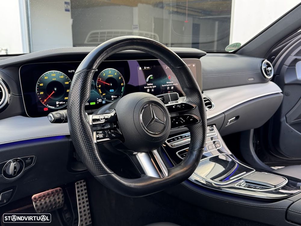 Mercedes-Benz E 300 de 9G-TRONIC AMG Line - 11