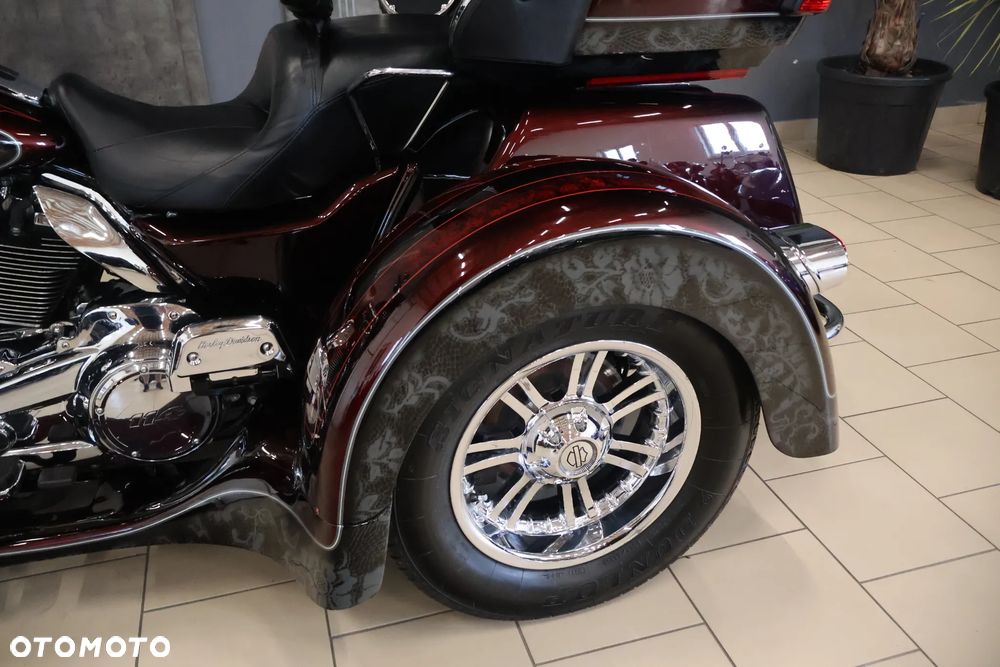Harley-Davidson Touring Electra Glide - 35