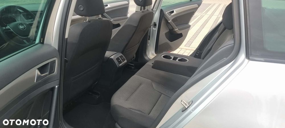 Volkswagen Golf 1.2 TSI BlueMotion Technology DSG Comfortline - 19