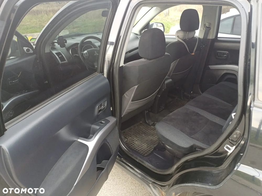Mitsubishi Outlander 2.0 DID Invite - 17