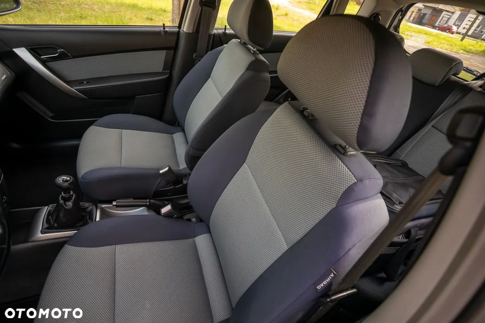 Chevrolet Aveo 1.4 LT - 17